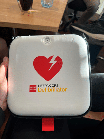LIFEPAK Portable Defibrillator Portable Defibrillator that our professional plumbers are trained in using