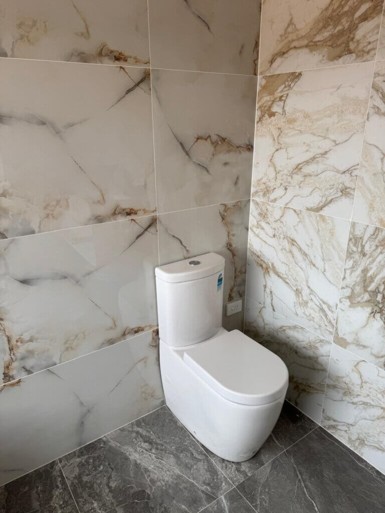 How to Unclog a Toilet with Baking Soda?